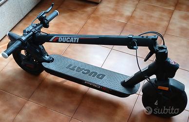 Monopattino elettrico Ducati Pro-II