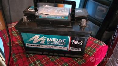 batteria auto 72 Ah nuova 