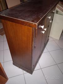 Mobile, credenza, legno cassetti e antine