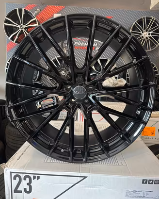 Cerchi Audi RSQ8 RS Q8 Gomme Invernali 295 35 23
