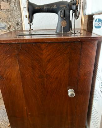 Macchina da cucire Singer Vintag