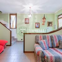 ampio terratetto zona centrale