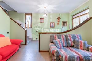 ampio terratetto zona centrale