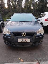 Volkswagen Polo 1.4/69CV TDI 5p. Sportline