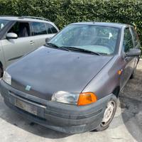 Ricambi usati per Fiat Punto 1.1 benz 99 SOLE