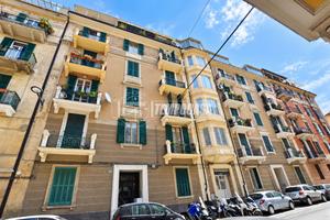 TRILOCALE RISTRUTTURATO IN VIA VANINI