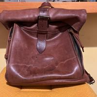 Zaino in cuoio, denim e ottone