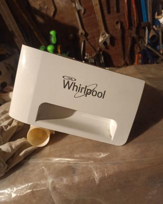 serbatoio detersivo lavatrice whirpoll