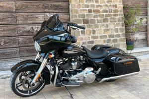 Harley-Davidson Touring Street Glide - 2017