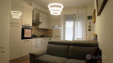 Prato Via Roma Appartamento 3 vani ristrutturato