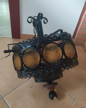 Lampadario in ferro nero e vetro giallo 4 luci