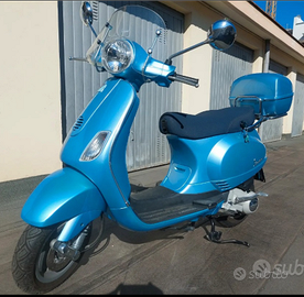 Vespa 150 lx