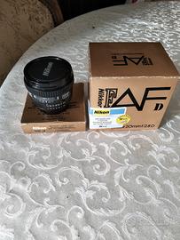 Nikon 20 mm AF-D f/2,8