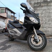 PIAGGIO X9