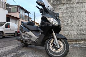 PIAGGIO X9