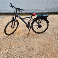 Bicicletta elettrica B-TWIN