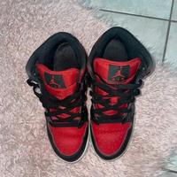 Nike Jordan 1 mid