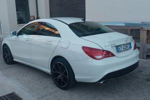 Mercedes CLA 220