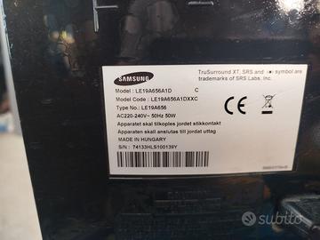 gratis monitor 19 pollici