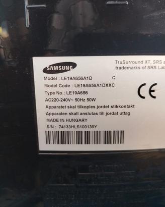 gratis monitor 19 pollici