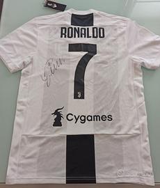 Maglia autografata da Cristiano Ronaldo