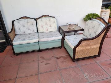 Set divano e tavolino