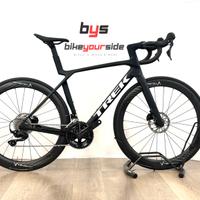 TREK MADONE SL5 Shimano 105 12s | Ruota carbon 50