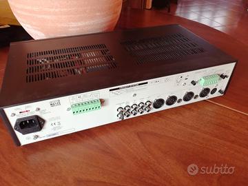 Amplificatore per microfono 