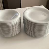 Servizio 15 piatti piani e 15 piatti fondi ALESSI