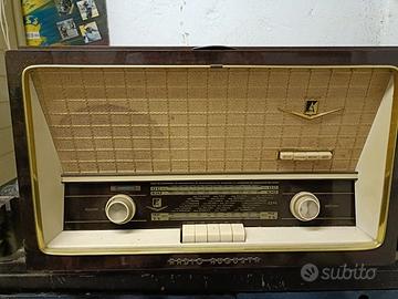 radio con giradischi