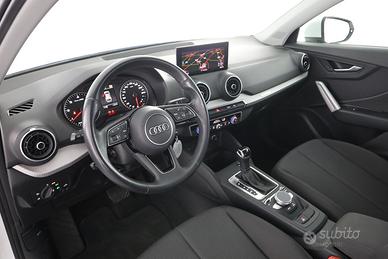 AUDI Q2 35 TDI S tronic Business Plus