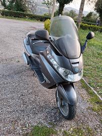 Piaggio X8