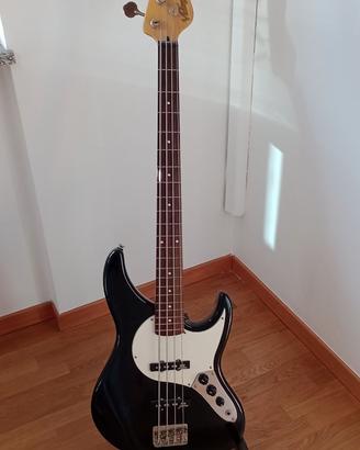 Basso elettrico Vintage Advance AV4