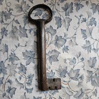 Chiave di ferro antica 