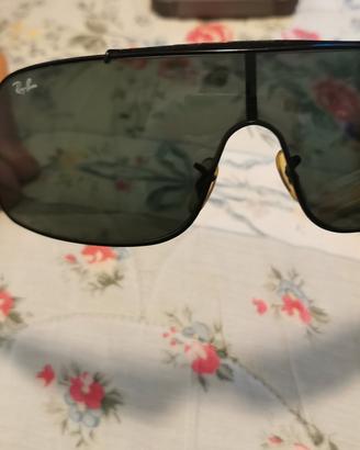 occhiali da sole Ray-Ban 
