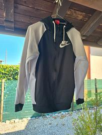 Felpa Nike con cappuccio nera e bianca taglia XS