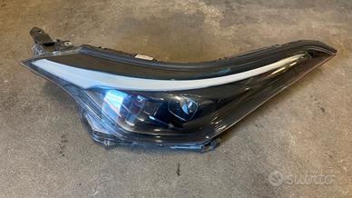 Faro anteriore SX Toyota C-HR 2021(81150-YP280-00)