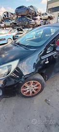 KIA RIO 2008 PARAFANGO ANTERIORE SX/DX