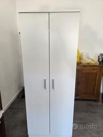 Mobile ripostiglio bianco laccato