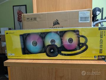 Corsair iCUE LINK titan 420 RX 
