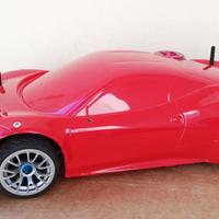 Modello Ferrari GT2 Race - motore a scoppio