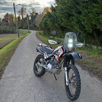 Moto enduro (Honda Xr 125 dall'ara)