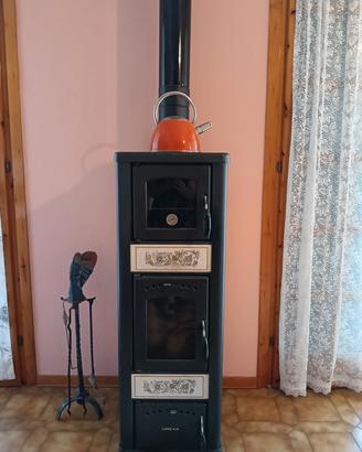 stufa a legna Lincar Alice 490 con fornetto