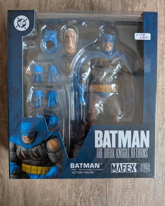 Batman action figure tdkr MAFEX Medicom Toy NUOVO