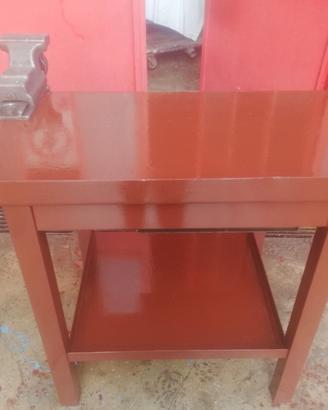 bancone da lavoro con morsa in ferro