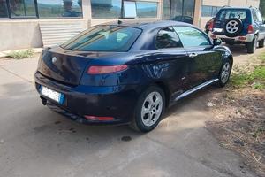 Alfa romeo gt - 2005