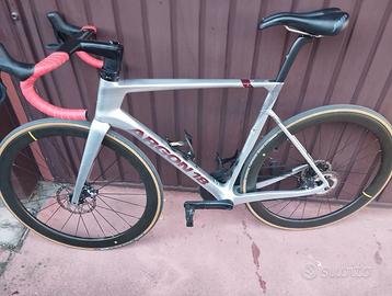 Argon18 modello sum carbonio
