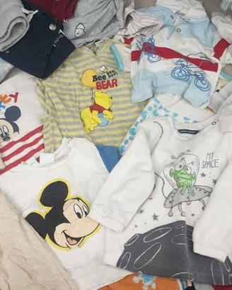 Lotto abbigliamento bambino 12/18 mesi
