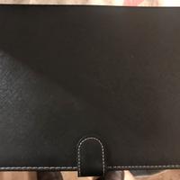 Custodia con Tastiera Tablet