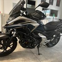 Honda nc 750x 2023
